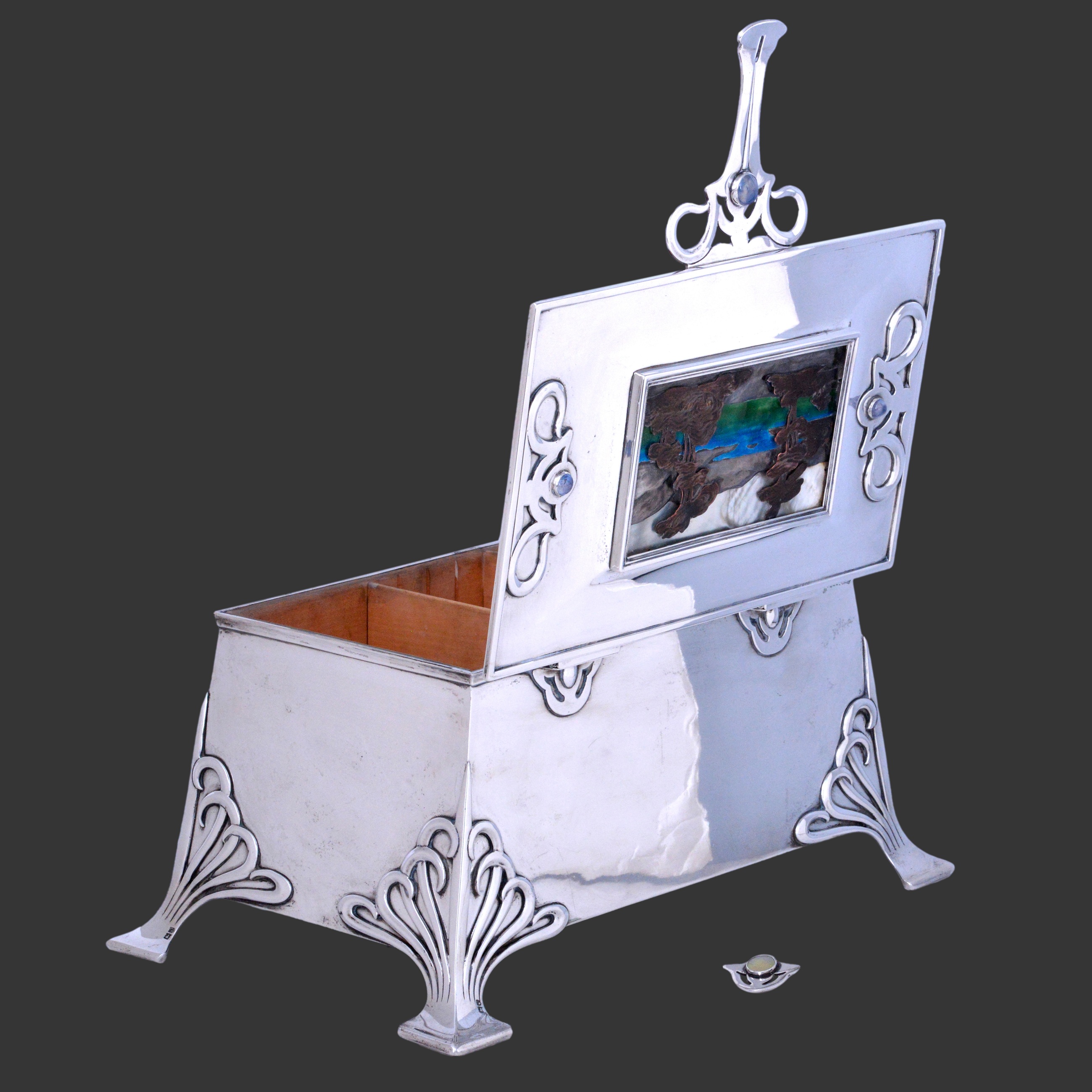 An exceptional Kate Harris silver, enamel and stone set casket - Image 3