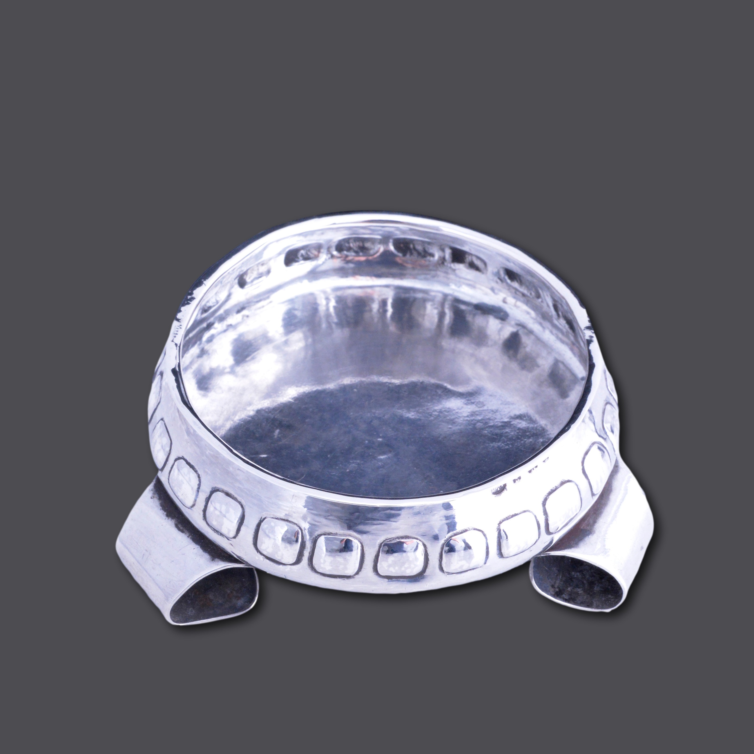 A small Keswick School of Industrial Arts silver bowl - Image 3